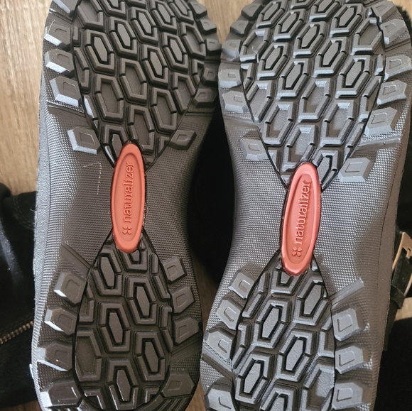 Naturalizer leather boots - Picture 5 of 9